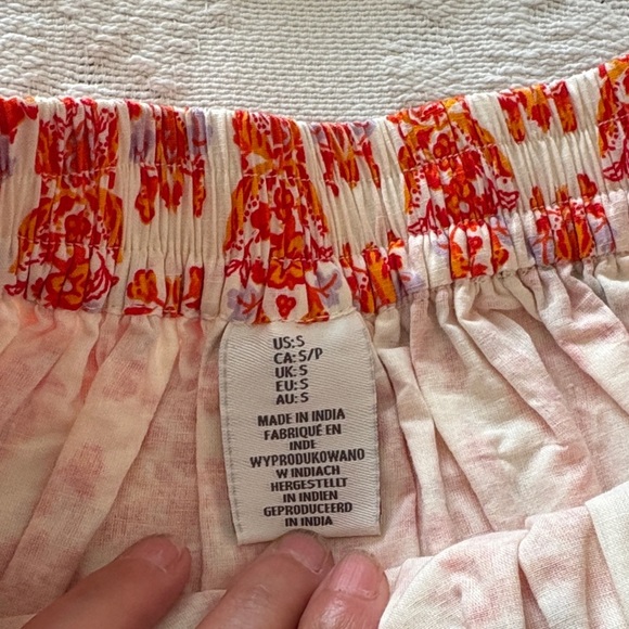 BNWT Boho Style Floral Orange & Red 2pc Set By Haute Hippie “M Top S Bottom” - Picture 4 of 12